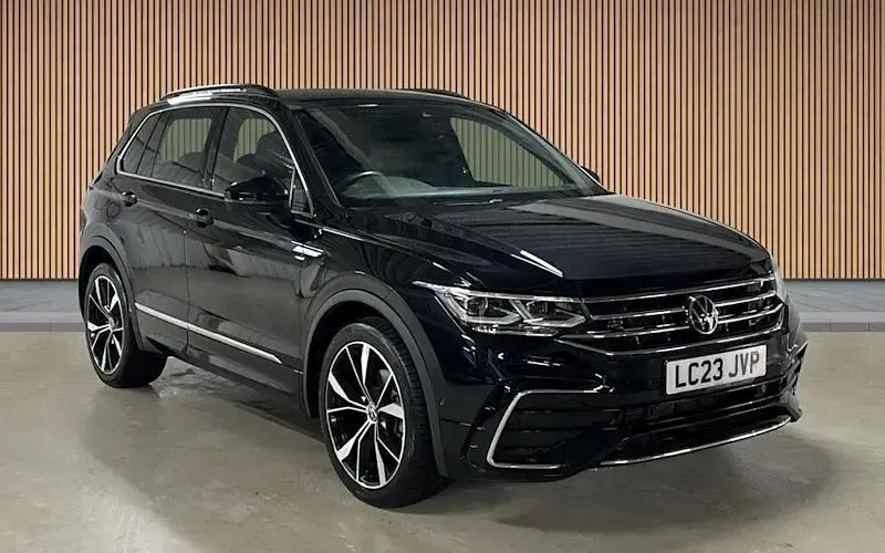 Used VW Tiguan R-line 150 HP (110 kW) 2023 SUV