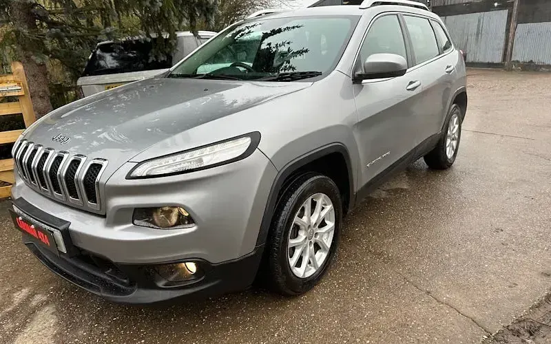 Used Jeep Cherokee Longitude 140 HP (102 kW) 2015 SUV
