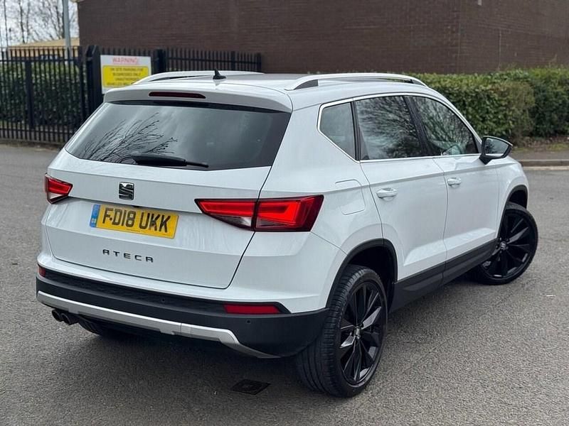 Used Seat Ateca XCELLENCE 150 HP (110 kW) 2018 White SUV