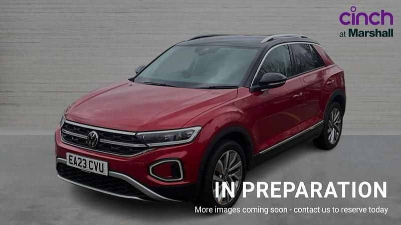 Used VW T-Roc Style 150 HP (110 kW) 2023 Kings red SUV