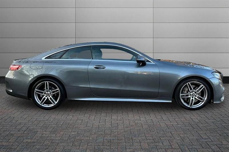 Used Mercedes E300 AMG line 245 HP (180 kW) 2018 Selenite grey Coupe