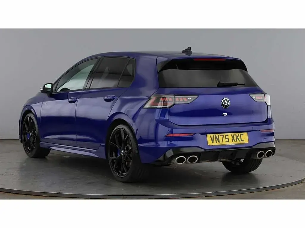 Used VW Golf VIII R 333 HP (244 kW) 2026