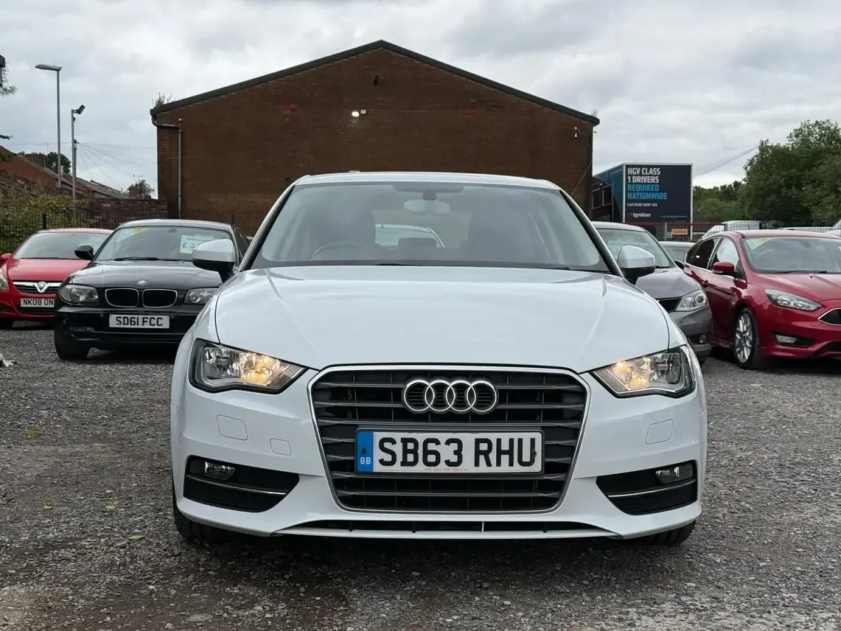 Used Audi A3 Sport 2013 White Hatchback