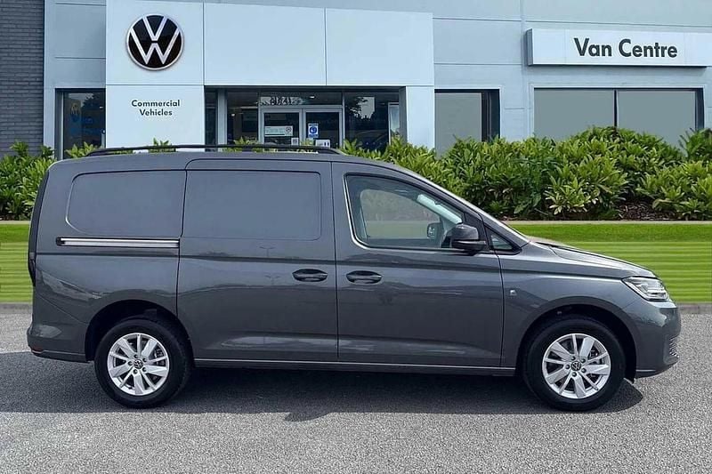 Used VW Caddy Maxi Pro 122 HP (89 kW) 2025 Grey MPV