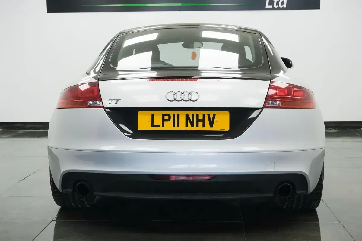 Used Audi TT Sport 211 HP (155 kW) 2011 Silver Coupe