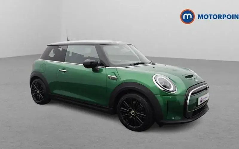Used Mini Cooper Level 2 135 kW (184 HP) 2023 Hatchback