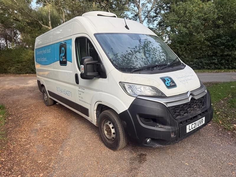White Used 2021 Citroën Relay Van | £6,995 (Fair price) - Image 1/4
