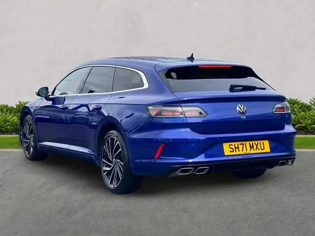 Second-hand VW Arteon R 320 CP (235 kW) 2021 Albastru Break