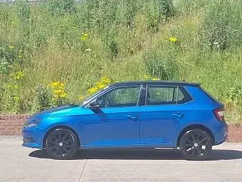 Used Skoda Fabia Colour Edition 75 HP (55 kW) 2016 Blue Hatchback