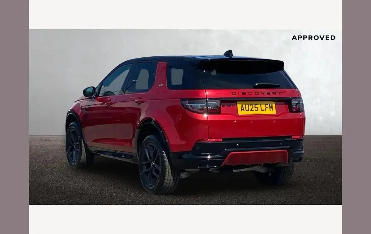 Second-hand Land Rover Discovery Sport SE Dynamic 204 CP (150 kW) 2025 Roșu SUV