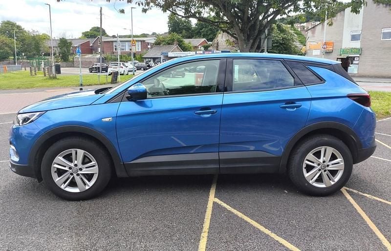 Used Vauxhall Grandland X S 130 HP (95 kW) 2019 Blue SUV