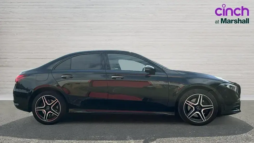 Used Mercedes A250 AMG Line Premium Plus 218 HP (160 kW) 2022 Black