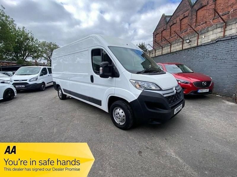 White Used 2018 Citroën Relay Van | £8,950 (Good price) - Image 1/4