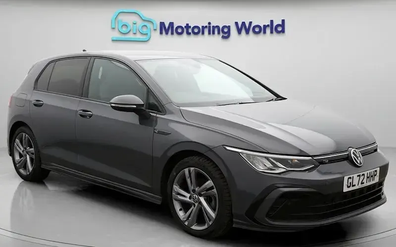 Gebraucht VW Golf VIII R-line 150 PS (110 kW) 2024 Kleinwagen
