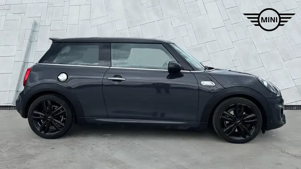 Usado Mini Cooper S Hatch 189 HP (139 kW) 2018 Cinzento Citadino