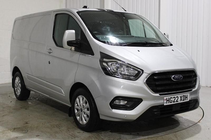 Used Ford Transit Custom Limited 130 HP (95 kW) 2022 Silver Van