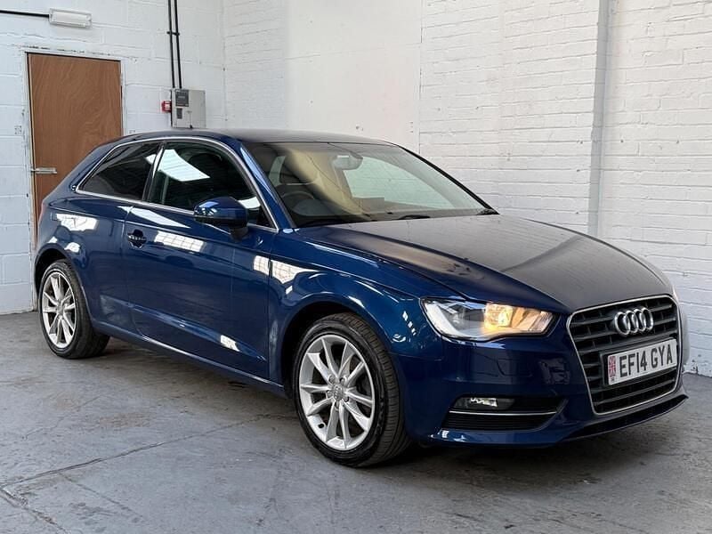 Used Audi A3 Sport 110 HP (80 kW) 2014 Blue Hatchback