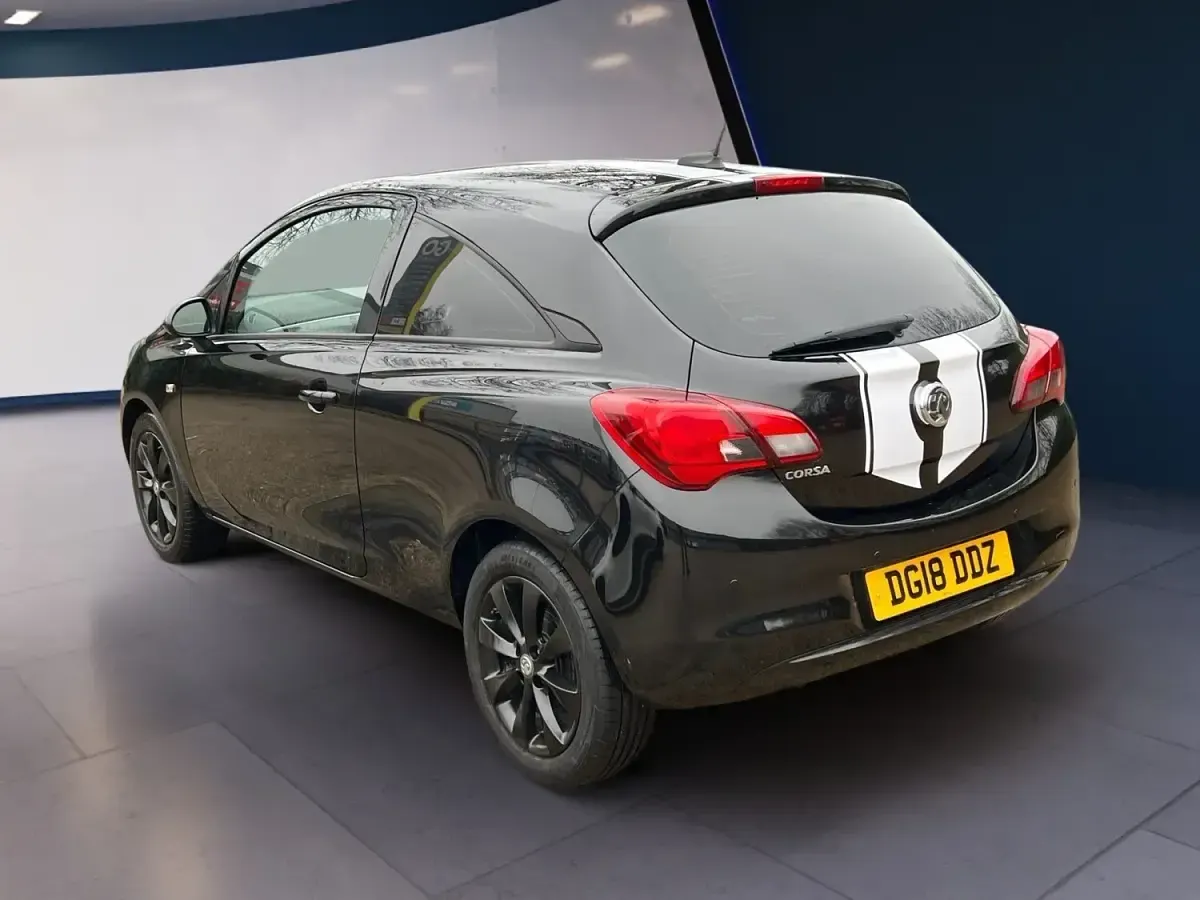 Used Vauxhall Corsa 75 HP (55 kW) 2018 Black Hatchback