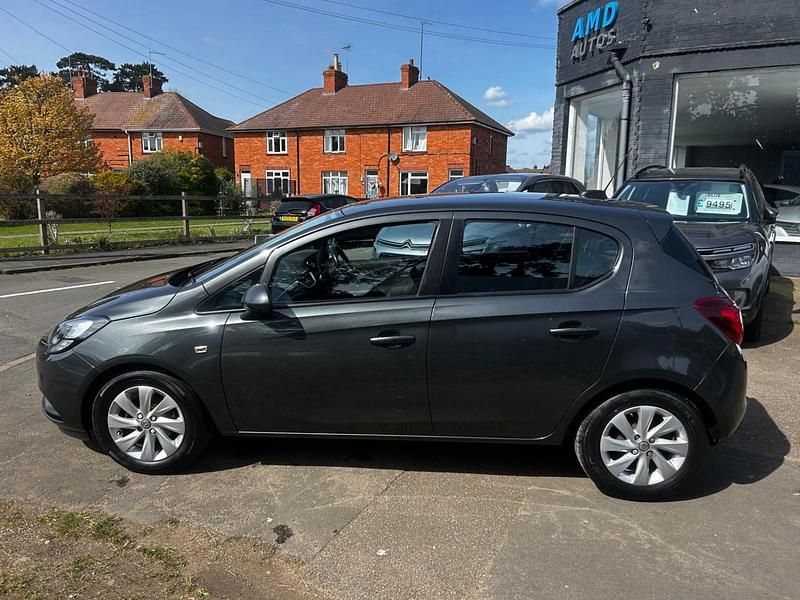 Used Vauxhall Corsa Design Edition 75 HP (55 kW) 2016 Grey Hatchback