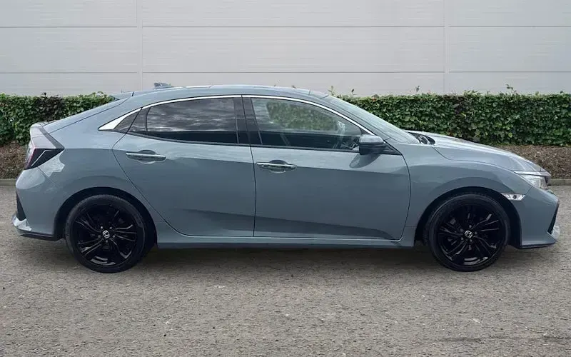 Used Honda Civic Prestige 182 HP (133 kW) 2017 Grey Hatchback