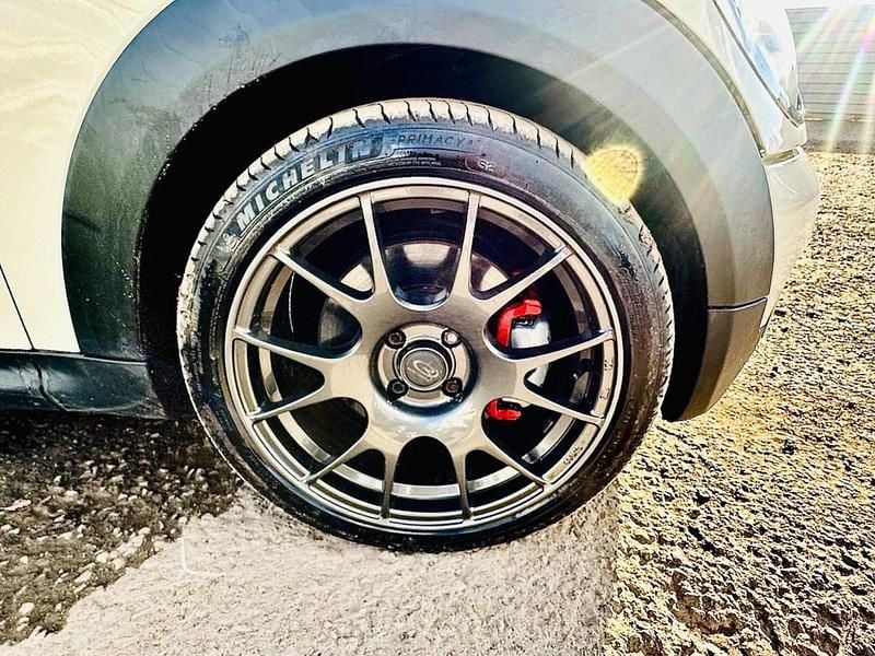 Used Mini Cooper Clubman 2009 White Estate