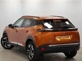 Used Peugeot 2008 Allure+ 101 HP (74 kW) 2023 Orange SUV