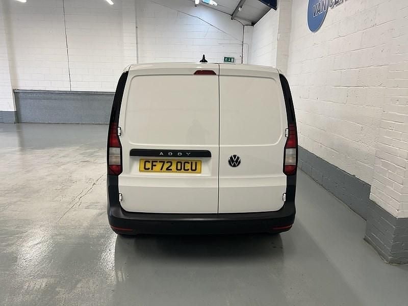 Used VW Caddy S 102 HP (75 kW) 2023 White MPV