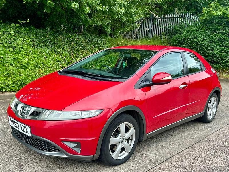 Used Honda Civic SE 138 HP (101 kW) 2010 Red Hatchback