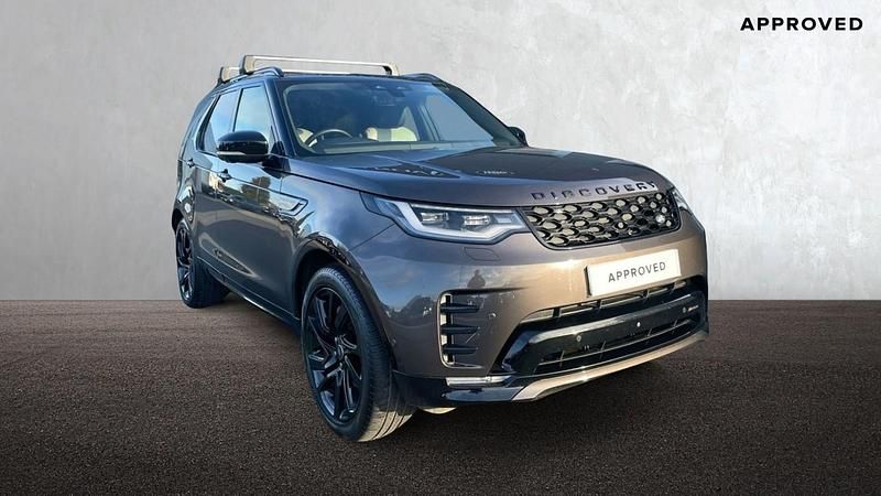 Used Land Rover Discovery 5 HSE Dynamic 2023 Charente grey SUV