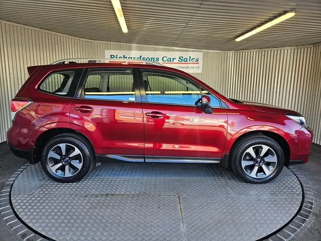 Usado Subaru Forester Premium 150 HP (110 kW) 2019 Vermelho SUV