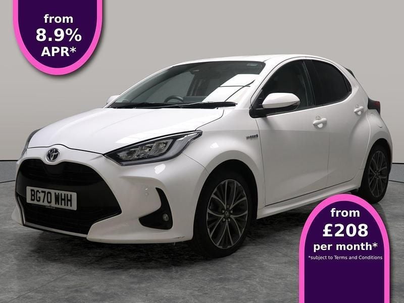 White Used 2020 Toyota Yaris Hybrid Hatchback | £14,631 (Fair price) - Image 1/3