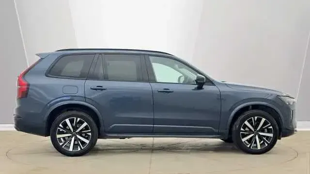 Usado Volvo XC90 Plus 247 HP (181 kW) 2026 SUV
