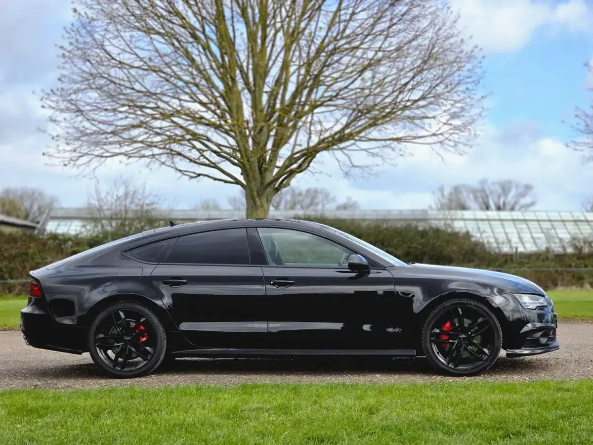 Usado Audi A7 Sportback S-Line 347 HP (255 kW) 2016 Preto Citadino