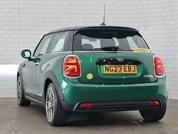 Used Mini Cooper S Level 2 135 kW (184 HP) 2023 Green Hatchback