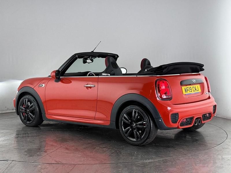 Used Mini John Cooper Works Cabriolet 231 HP (169 kW) 2018 Orange Cabriolet