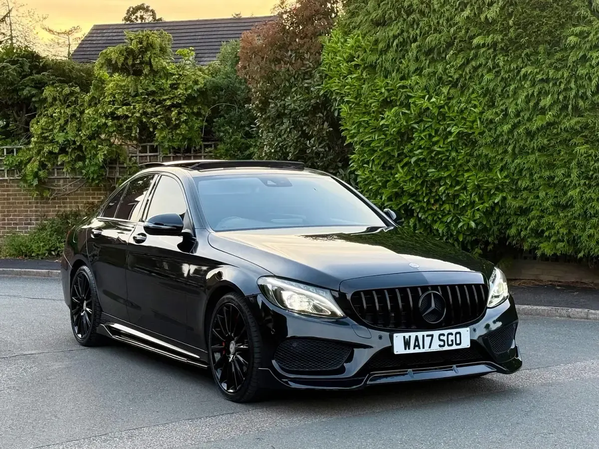 Used Mercedes C250 AMG Line Premium Plus 204 HP (150 kW) 2017 Black Sedan