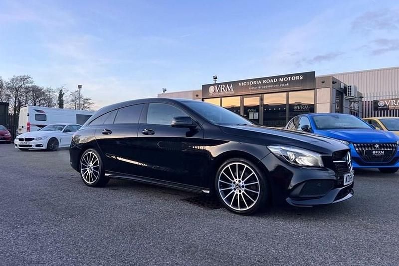 Begagnad Mercedes CLA220 AMG line 2019 Sedan