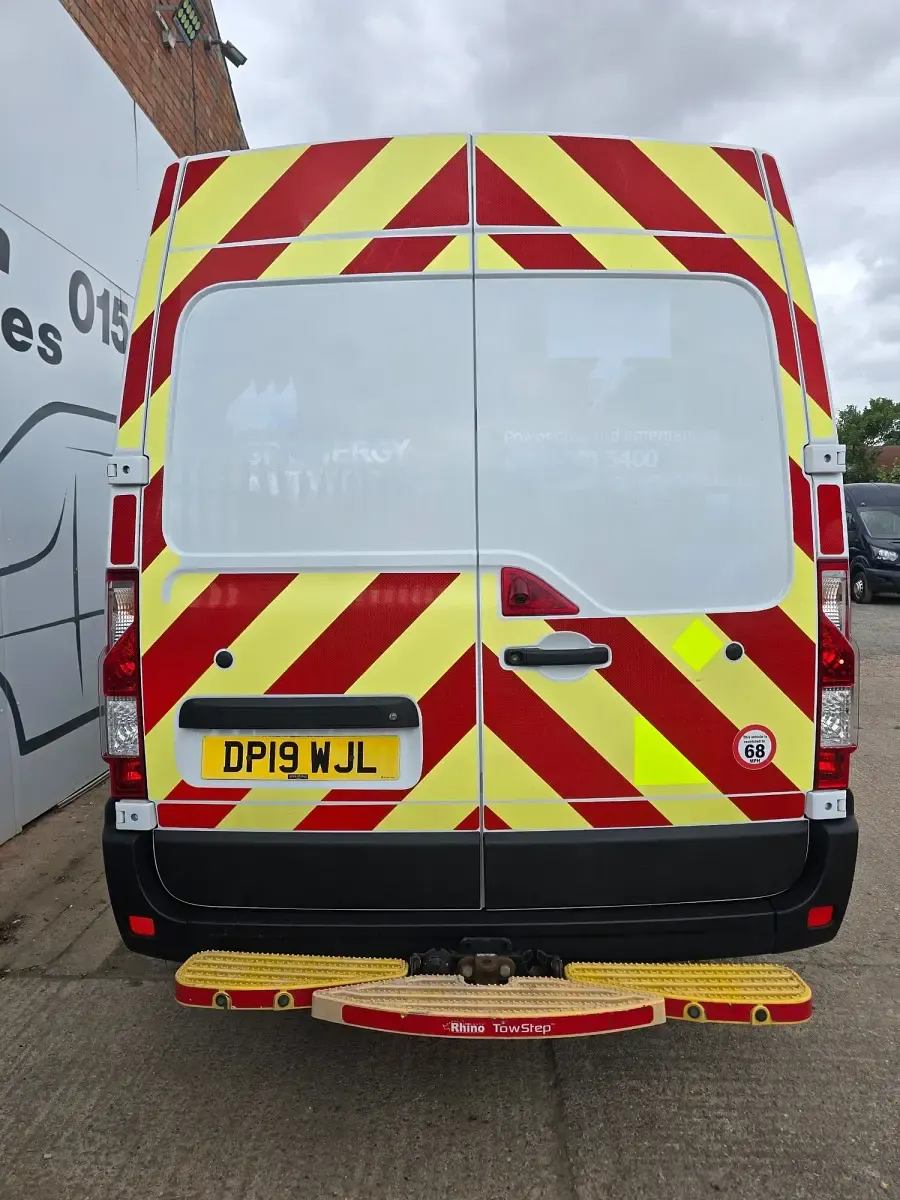 Used Vauxhall Movano 130 HP (95 kW) 2019 White MPV