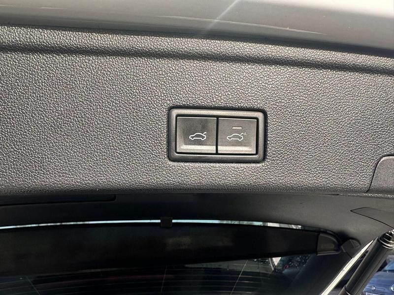 Used VW Touareg Black Edition 286 HP (210 kW) 2020 White SUV