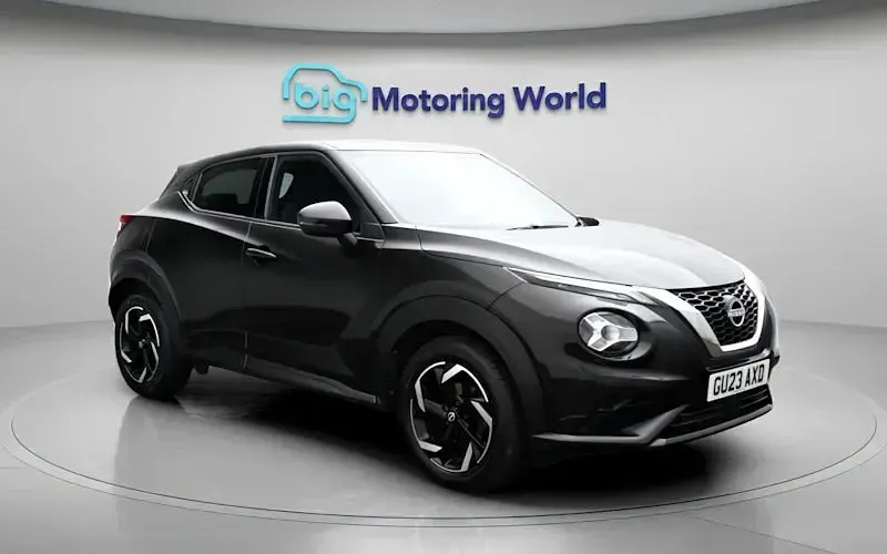 Usado Nissan Juke N-Connecta 114 CV (83 kW) 2023 Negro SUV