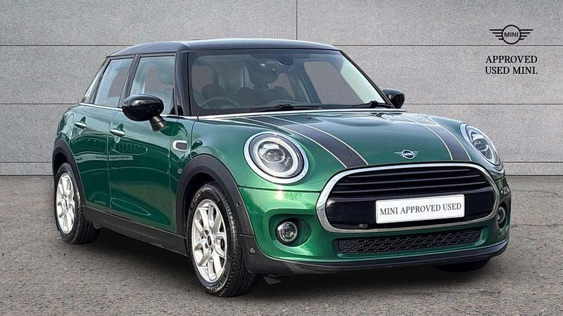 Used Mini Cooper Classic 134 HP (98 kW) 2020 Green Hatchback