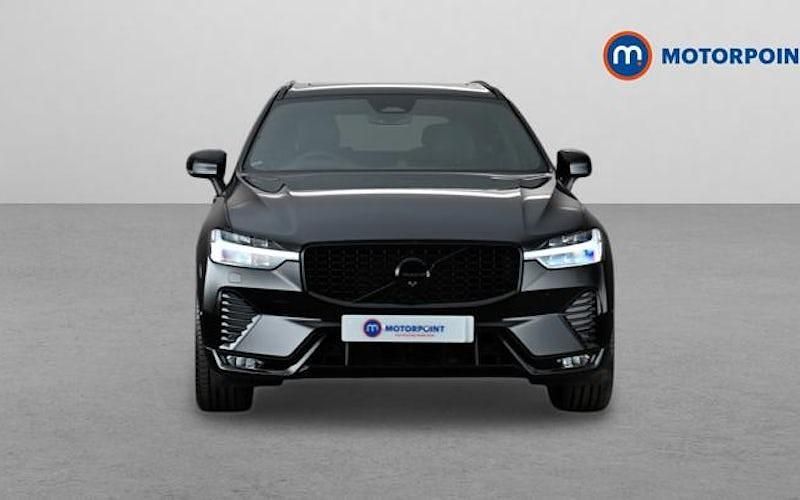 Second-hand Volvo XC60 Ultimate 250 CP (183 kW) 2024 Negru SUV