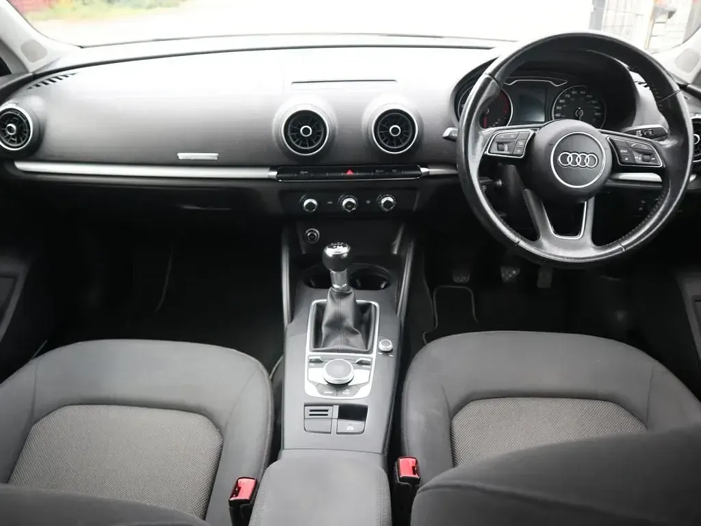 Used Audi A3 Business 2017 White Hatchback