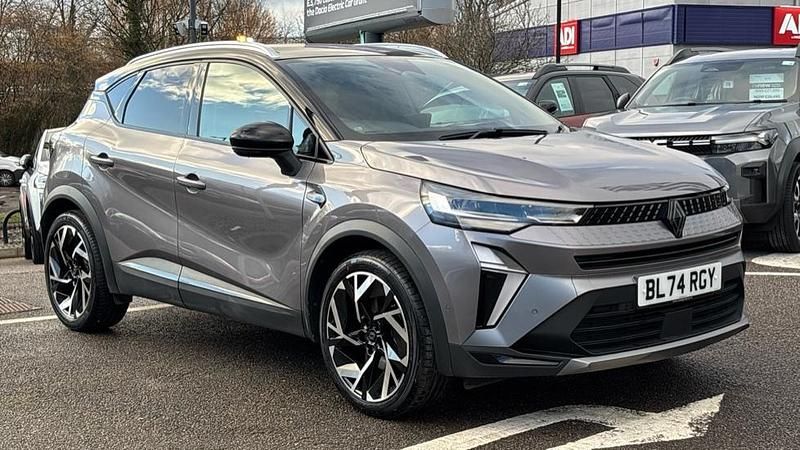 Used Renault Captur Esprit Alpine 143 HP (105 kW) 2024 Metallic  oyster grey  SUV