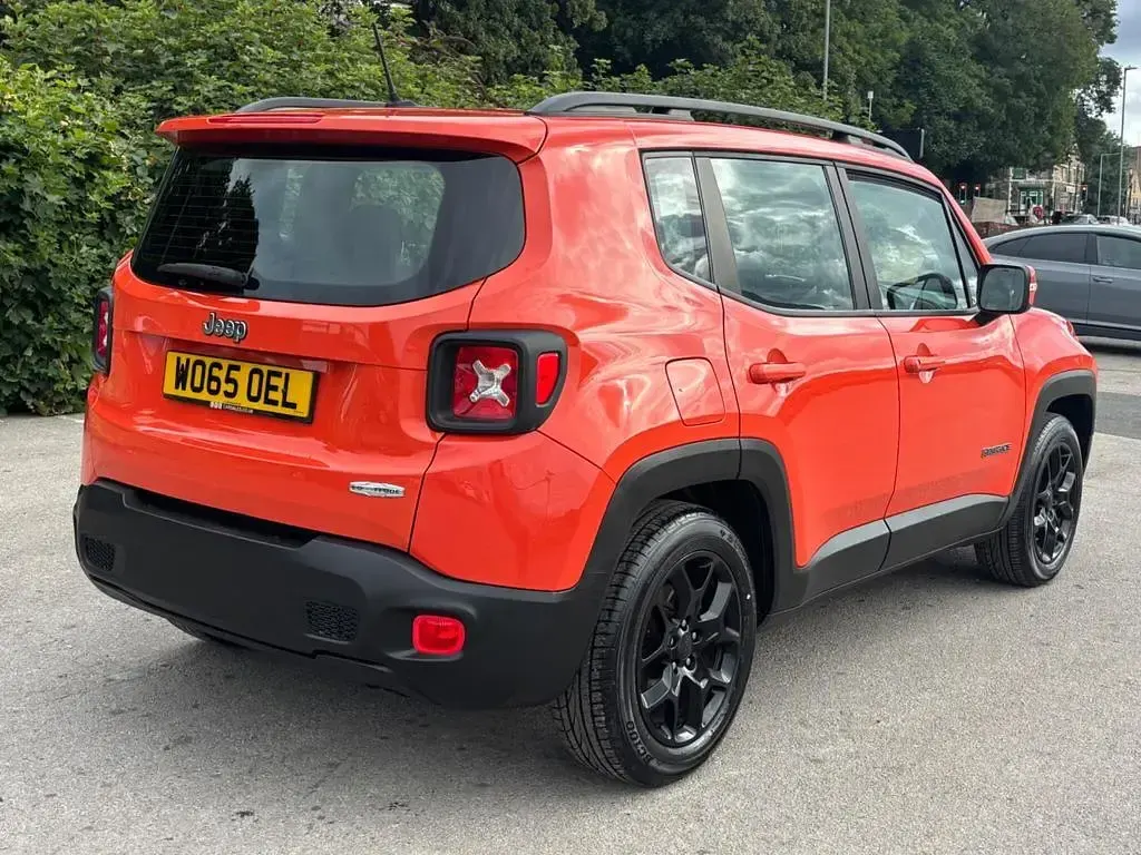 Used Jeep Renegade Longitude 140 HP (102 kW) 2015 Orange SUV