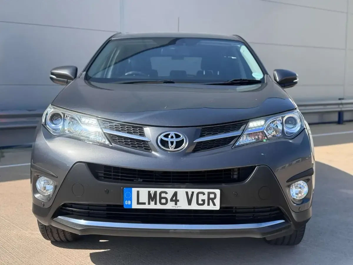 Used Toyota RAV4 151 HP (111 kW) 2014 Grey SUV