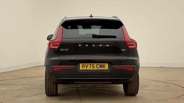 Used Volvo XC40 Plus 161 HP (118 kW) 2025 SUV