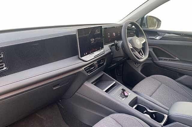 New VW Tiguan Match 2026 Silver SUV