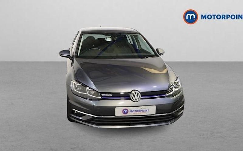 Used VW Golf VIII Edition 131 HP (96 kW) 2020 Hatchback
