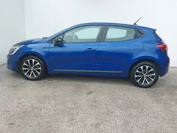 Used Renault Clio Evolution 90 HP (66 kW) 2023 Blue Hatchback